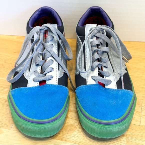 Size 5.5 VANS MARVEL The Avengers Captain America - Picture 2 of 8